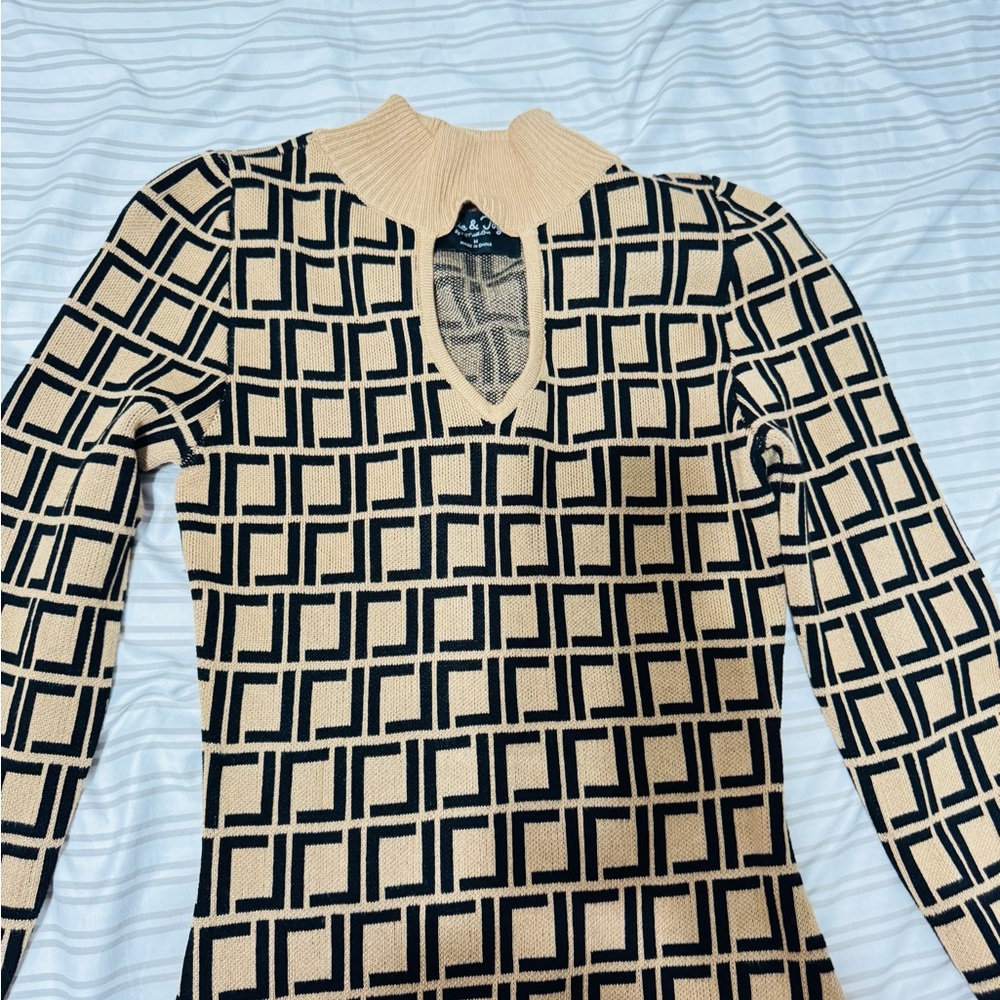 Jolie & Joy Women's Greek Key Style Keyhole Sweater Dress